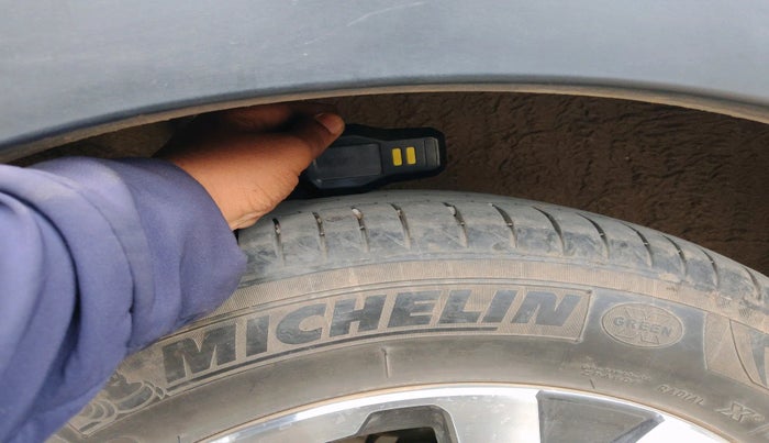 2018 Honda WR-V 1.5L I-DTEC VX MT, Diesel, Manual, 1,32,763 km, tyre