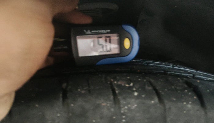 2020 Maruti Swift ZXI AMT, Petrol, Automatic, 13,502 km, tyre