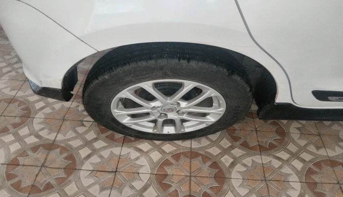 2020 Maruti Swift ZXI AMT, Petrol, Automatic, 13,502 km, tyre