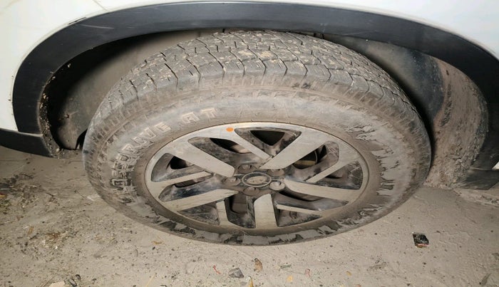 2021 Tata Harrier XT 2.0L KRYOTEC, Diesel, Manual, 46,277 km, tyre