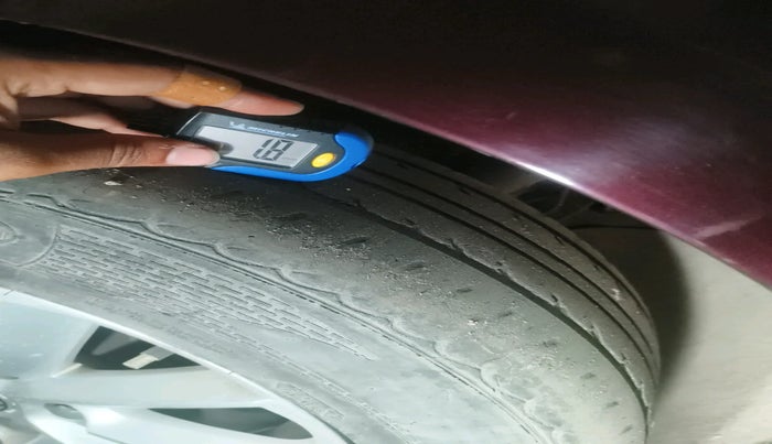 2014 Skoda Superb ELEGANCE 1.8 TSI AT, Petrol, Automatic, 92,027 km, tyre