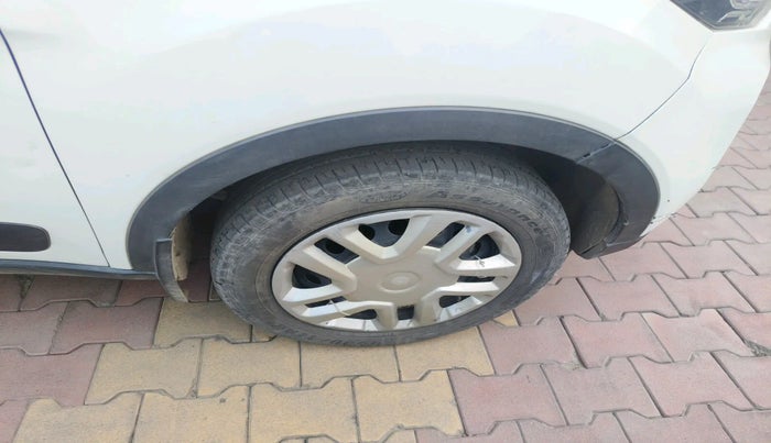 2020 Tata NEXON XM PETROL, Petrol, Manual, 42,940 km, tyre