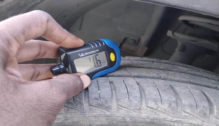 2021 Renault Kwid RXL, Petrol, Manual, 43,983 km, tyre