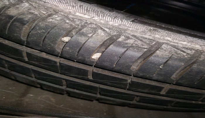 2021 Renault Kwid RXL, Petrol, Manual, 43,983 km, tyre