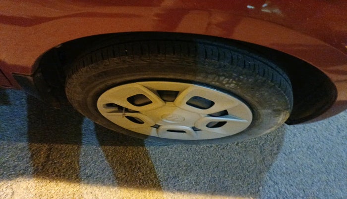 2017 Maruti IGNIS DELTA 1.2 AMT, Petrol, Automatic, 29,603 km, tyre