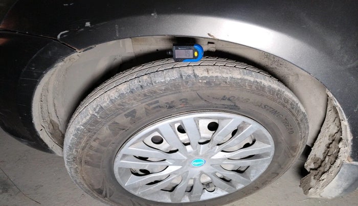 2016 Maruti Swift Dzire LDI, Diesel, Manual, 1,31,748 km, tyre