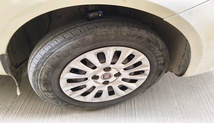 2015 Fiat Punto EVO ACTIVE 1.3 MULTIJET, Diesel, Manual, 74,890 km, tyre