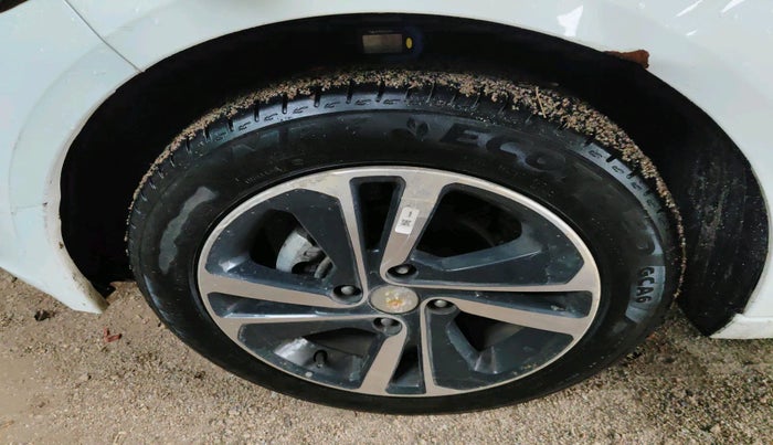 2024 Tata ALTROZ XZ CNG, Petrol, Manual, 18,754 km, tyre