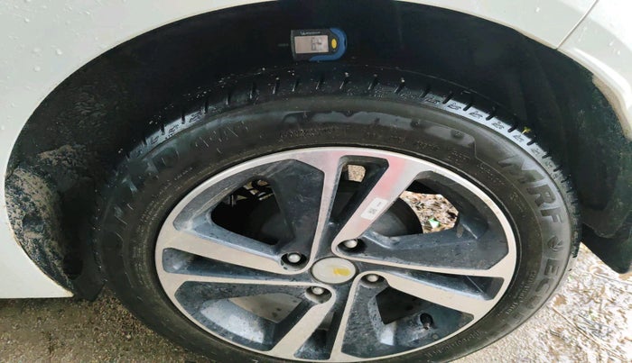 2024 Tata ALTROZ XZ CNG, Petrol, Manual, 18,754 km, tyre