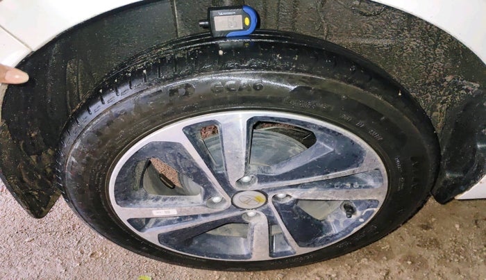 2024 Tata ALTROZ XZ CNG, Petrol, Manual, 18,754 km, tyre