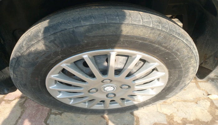 2016 Maruti Swift VDI, Diesel, Manual, 72,608 km, tyre