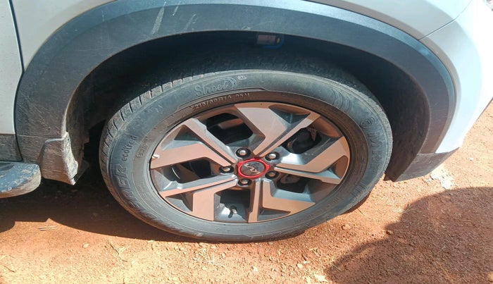 2022 KIA SONET HTX 1.0 IMT, Petrol, Manual, 48,758 km, tyre