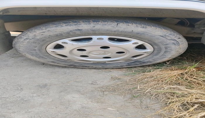 2023 Mahindra Bolero B6, Diesel, Manual, 74,216 km, tyre