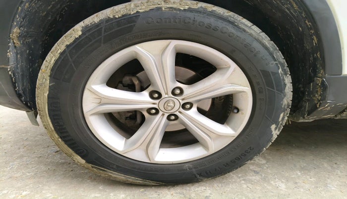 2019 Tata Harrier XZ 2.0L, Diesel, Manual, 81,460 km, tyre