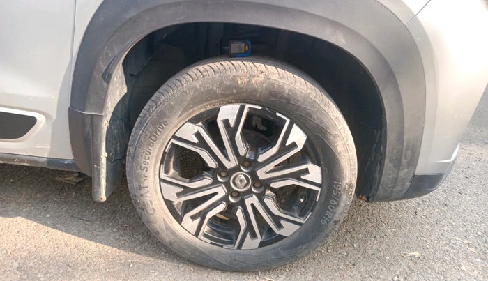 2021 Renault Kiger RXZ MT, Petrol, Manual, 42,365 km, tyre