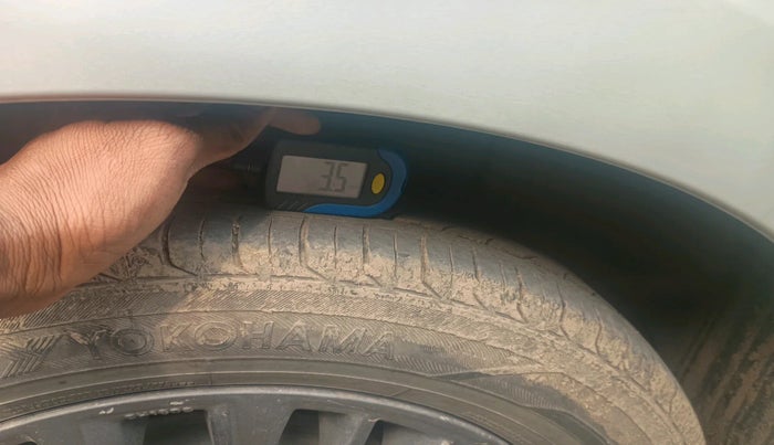 2019 Maruti Ertiga ZXI SHVS, Petrol, Manual, 82,357 km, tyre