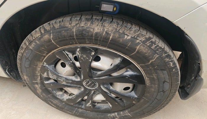 2020 Maruti Swift LXI, Petrol, Manual, 76,138 km, tyre