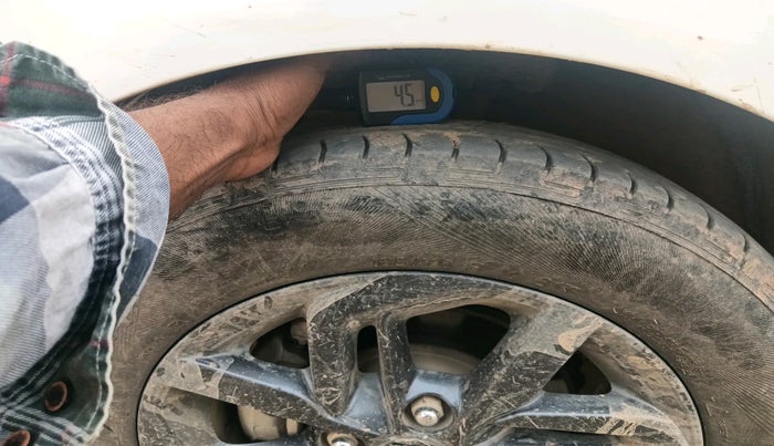 2022 Hyundai GRAND I10 NIOS SPORTZ 1.2 KAPPA VTVT CNG, Petrol, Manual, 71,539 km, tyre