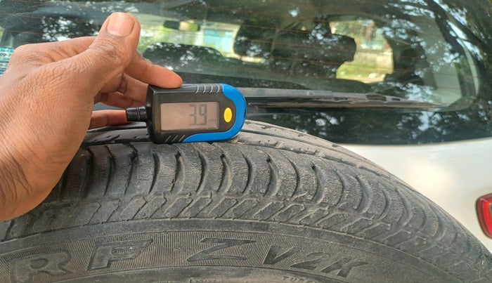 2017 Ford Ecosport TREND+ 1.5L DIESEL, Diesel, Manual, 83,184 km, tyre