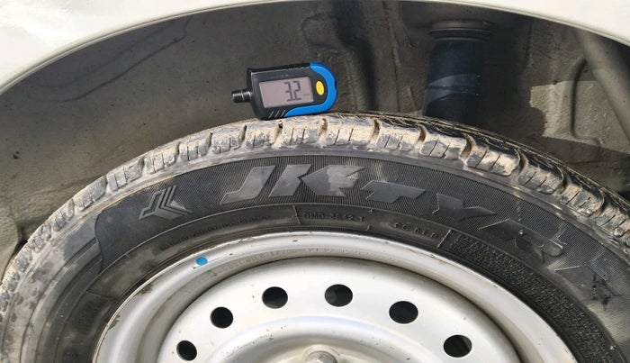 2021 Maruti New Wagon-R LXI CNG 1.0, Petrol, Manual, 95,251 km, tyre