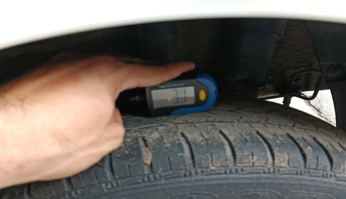 2019 Hyundai Grand i10 SPORTZ 1.2 KAPPA VTVT, Petrol, Manual, 39,803 km, tyre