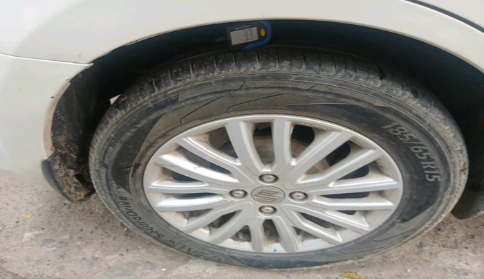 2018 Maruti Dzire ZXI AMT, Petrol, Automatic, 1,06,000 km, tyre