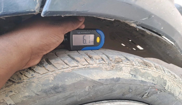 2012 Ford Figo EXI 1.2 PETROL, Petrol, Manual, 95,642 km, tyre