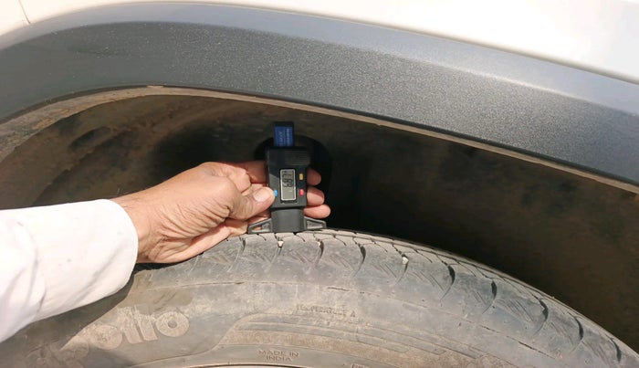 2024 Toyota URBAN CRUISER HYRYDER V HYBRID, Hybrid, Automatic, 15,520 km, tyre