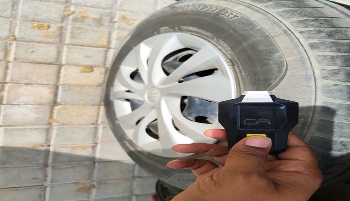 2019 Maruti Swift VXI, Petrol, Manual, 44,698 km, tyre