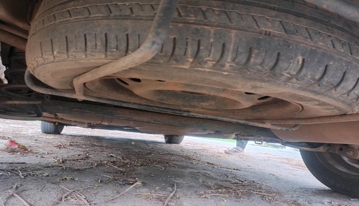 2016 Maruti Ertiga VDI SHVS, Diesel, Manual, 1,29,770 km, tyre