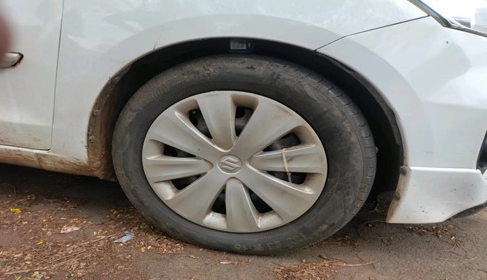 2016 Maruti Ertiga VDI SHVS, Diesel, Manual, 1,29,770 km, tyre