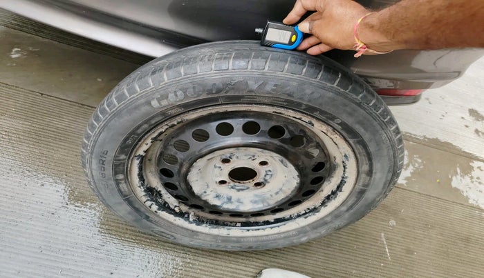 2016 Honda City 1.5L I-VTEC SV, Petrol, Manual, 75,445 km, tyre