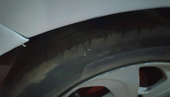 2014 Honda City 1.5L I-DTEC VX, Diesel, Manual, 94,635 km, tyre