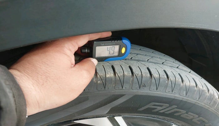 2024 KIA SONET X LINE 1.0 TURBO PETROL DCT, Petrol, Automatic, 12,570 km, tyre