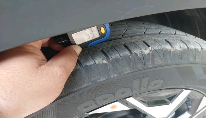 2024 KIA SONET X LINE 1.0 TURBO PETROL DCT, Petrol, Automatic, 12,570 km, tyre