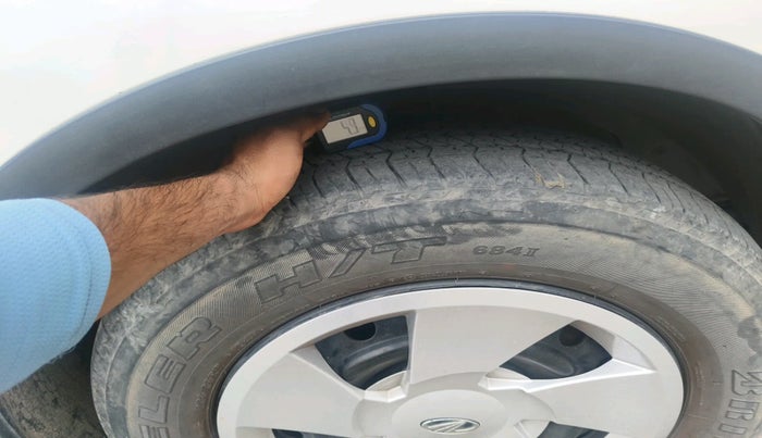 2021 Mahindra XUV500 W7, Diesel, Manual, 67,566 km, tyre