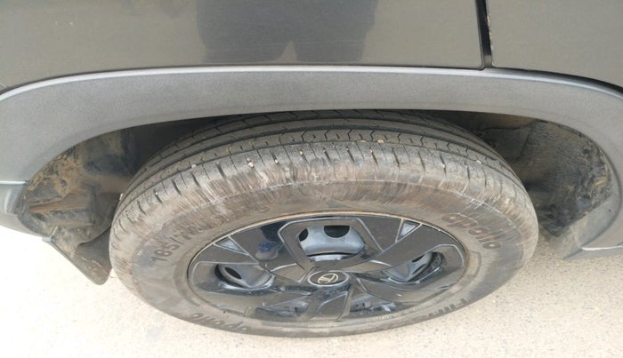 2024 Tata PUNCH ADVENTURE MT, Petrol, Manual, 11,238 km, tyre