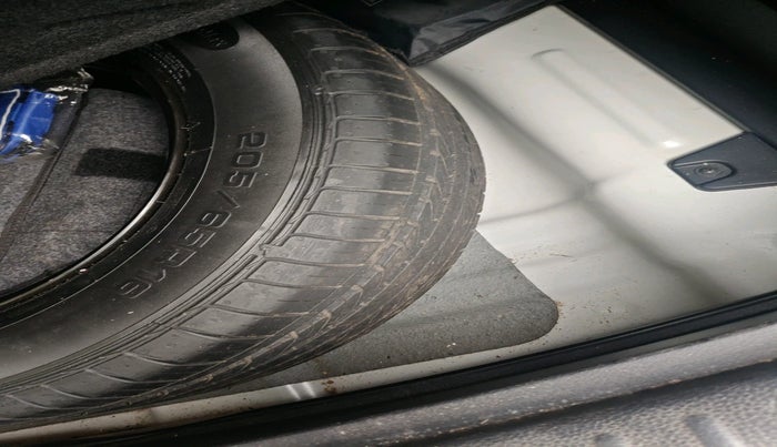 2020 KIA SELTOS HTX IVT 1.5 PETROL, Petrol, Automatic, 49,626 km, tyre