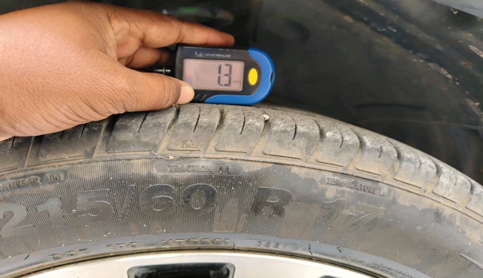 2021 Nissan Kicks XV 1.5, Petrol, Manual, 40,058 km, tyre