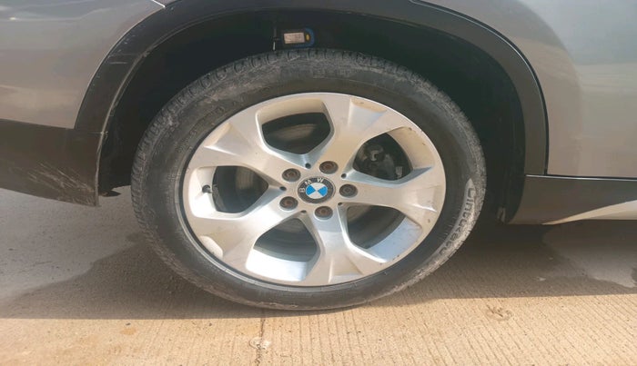 2011 BMW X1 sDrive20d, Diesel, Automatic, 66,604 km, tyre