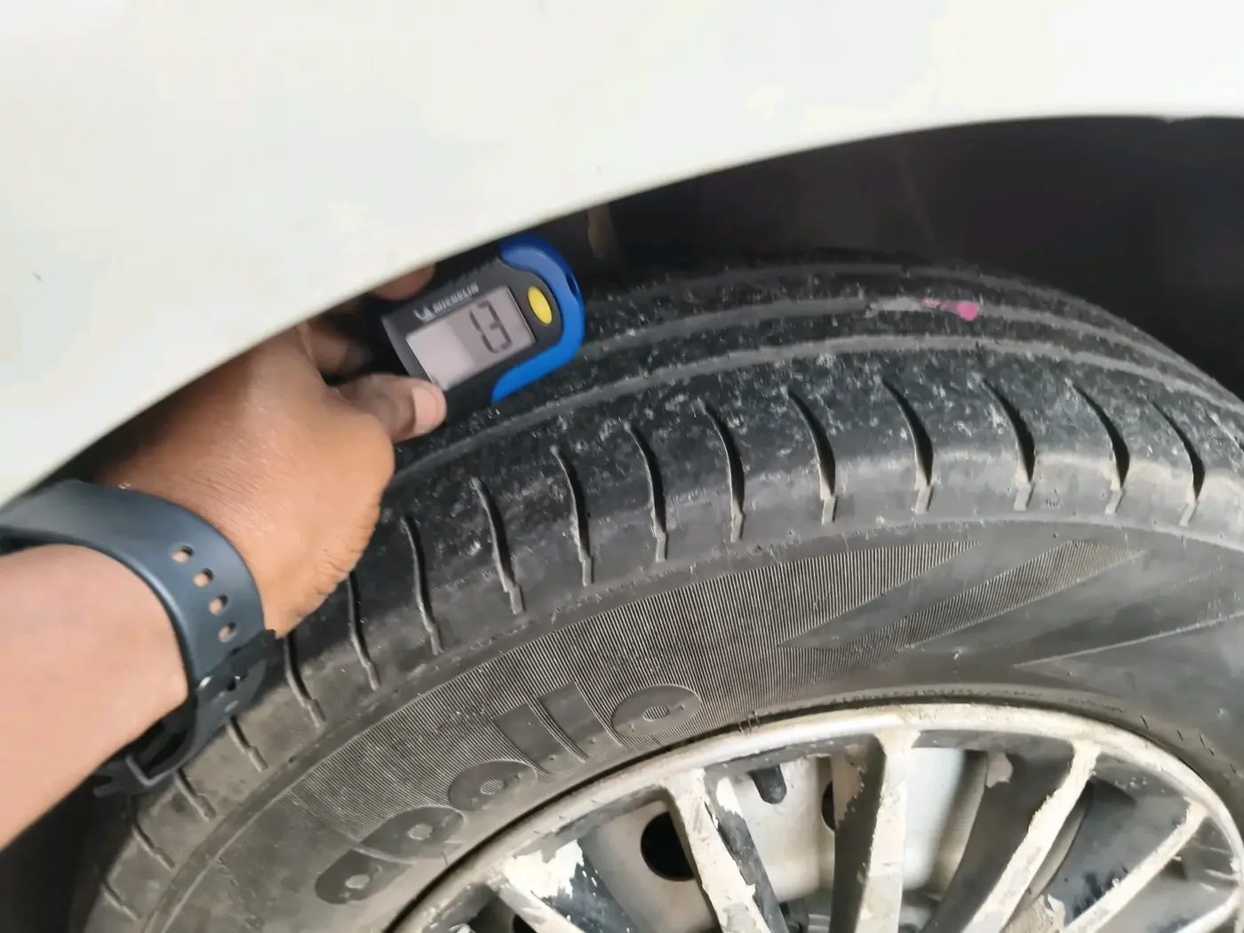 2018 Maruti Dzire LXI, Petrol, Manual, 69,134 km, tyre