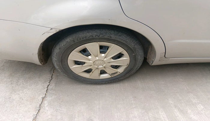 2010 Maruti SX4 VXI, Petrol, Manual, 86,545 km, tyre