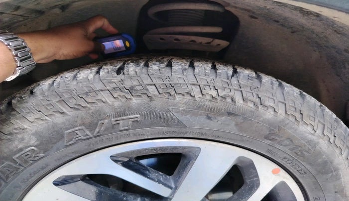 2019 Tata Harrier XZ 2.0L, Diesel, Manual, 1,33,977 km, tyre