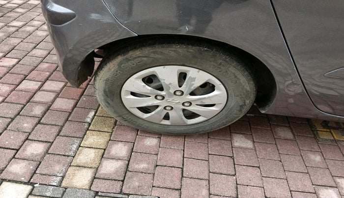 2012 Hyundai i10 SPORTZ 1.2, Petrol, Manual, 95,644 km, tyre