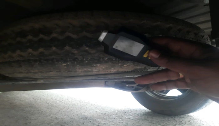 2020 Renault TRIBER RXZ AMT, Petrol, Automatic, 44,801 km, tyre