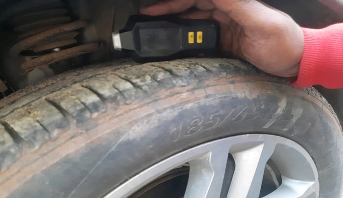 2020 Renault TRIBER RXZ AMT, Petrol, Automatic, 44,801 km, tyre