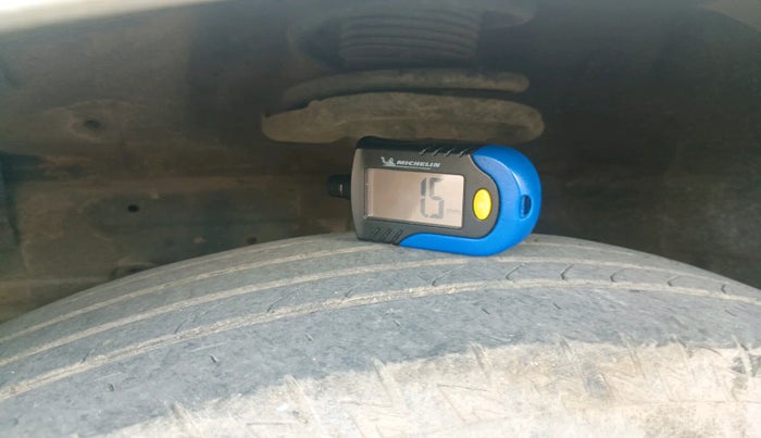 2012 Maruti Swift VDI, Diesel, Manual, 1,58,493 km, tyre