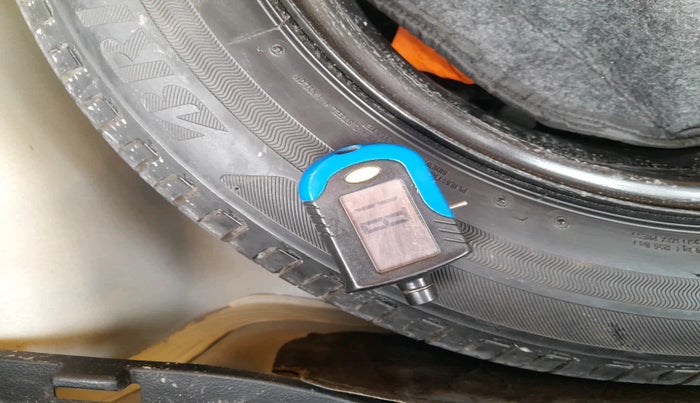 2021 Hyundai NEW I20 SPORTZ 1.5 MT, Diesel, Manual, 87,035 km, tyre