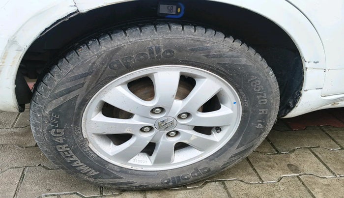 2015 Maruti Ritz ZXI, Petrol, Manual, 46,037 km, tyre