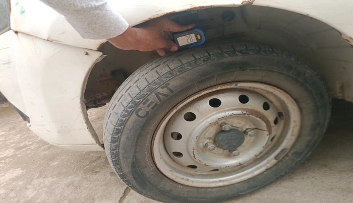 2012 Maruti Wagon R 1.0 LXI, Petrol, Manual, 79,774 km, tyre